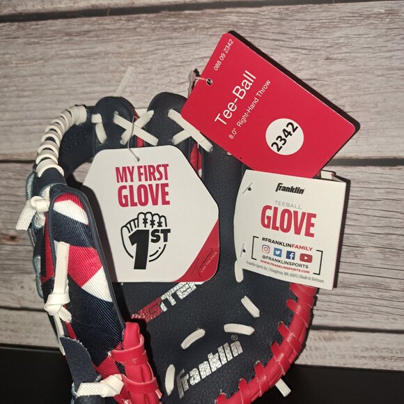 Kid's Franklin Tee Ball Glover for Children Black/Red/White (NEW) - Picture 2 of 4